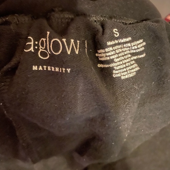 Maternity shorts! Great quality! Best shorts ever - Picture 3 of 3